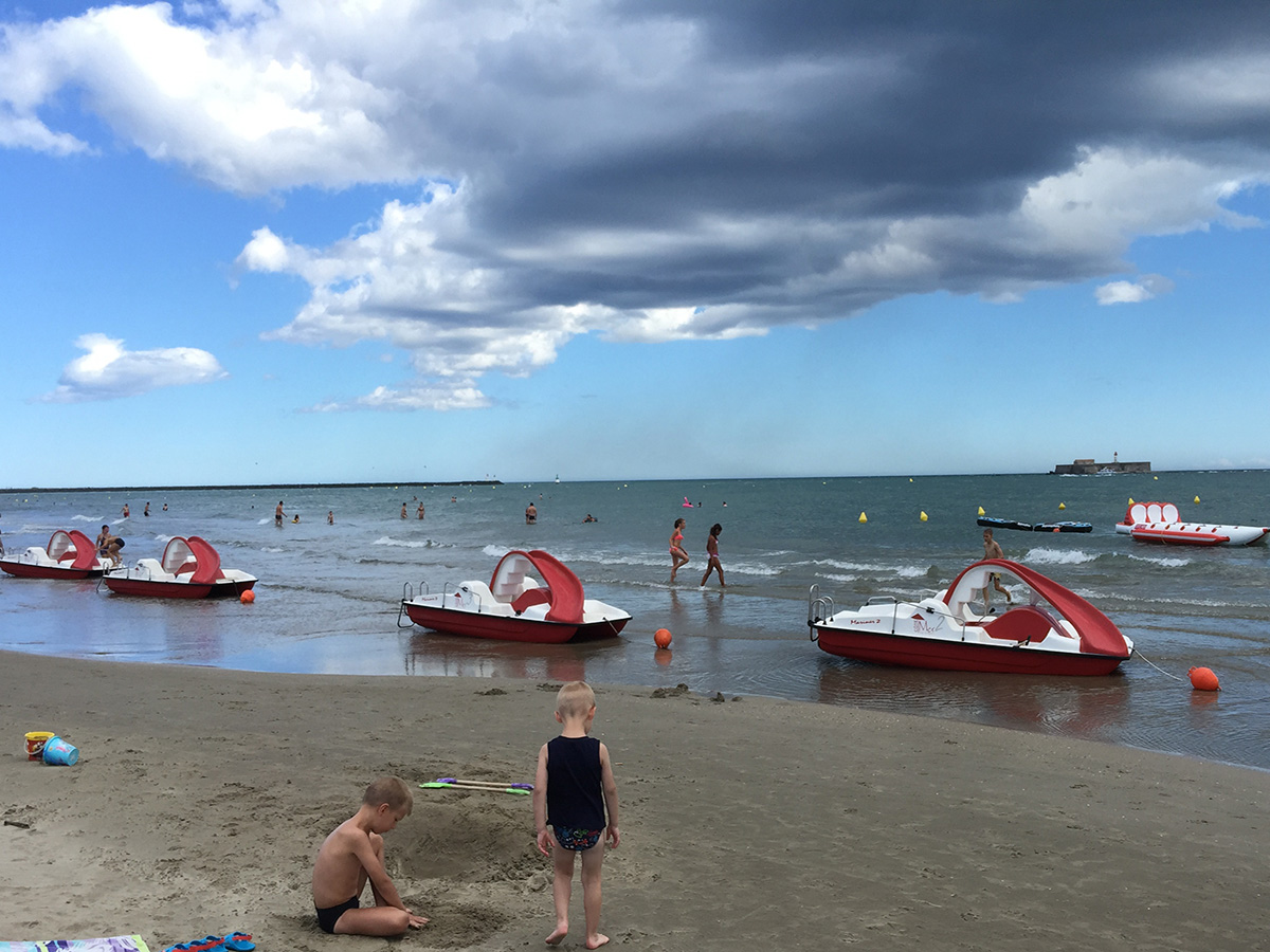 Plage privée Côté Mer au Cap d'Agde - Activités nautiques